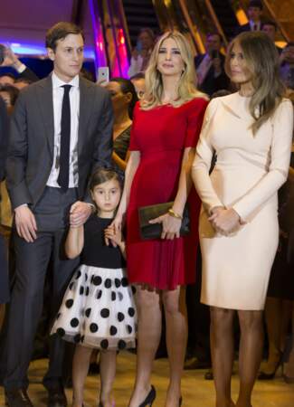 Ivanka Trump, avec son époux Jared Kushner, sa fille aînée Arabella et sa belle-mère, Melania Trump, en avril 2016.