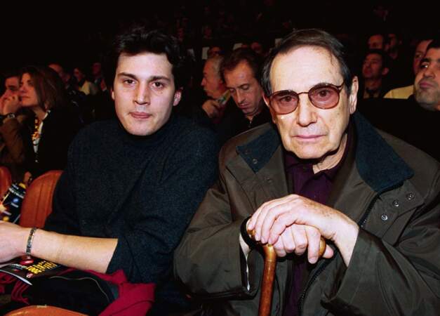 Robert Hossein et son fils Julien en 2001