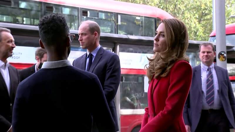 Le prince William et Kate Middletonvisitent l'hôpital St. Bartholomew dans le cadre du projet photographique "Hold Still". Londres. Le 20 octobre 2020. 
