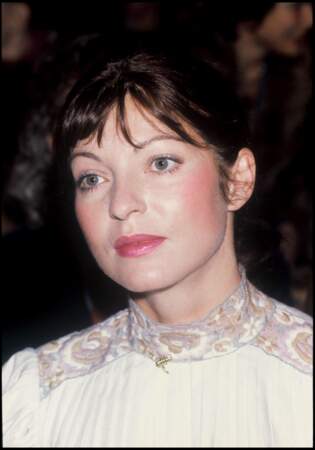 Marie-France Pisier a un défilé de mode à Paris en 1982.