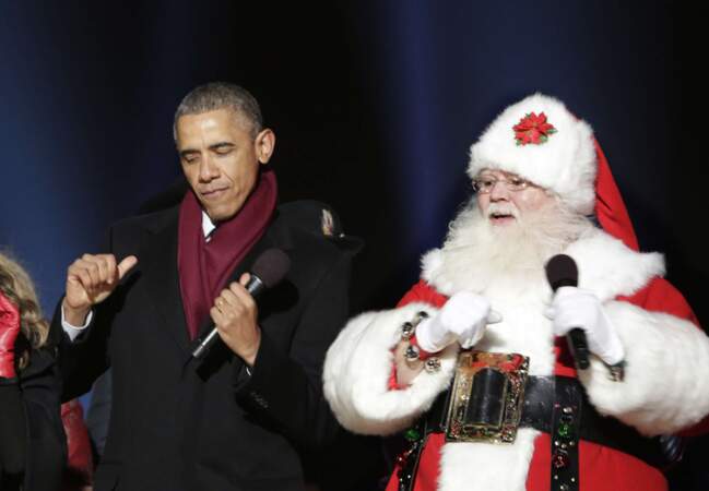 Barack Obama suit le rythme du Père Noël