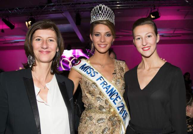 Miss France 2015 avec sa mère et sa soeur