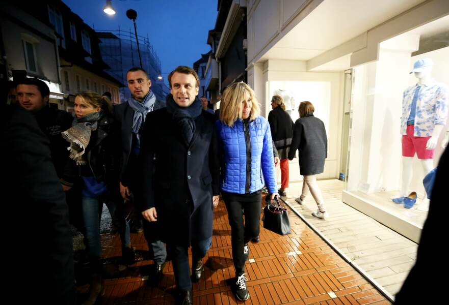 Le couple Macron va fêter l'anniversaire de sa petite fille