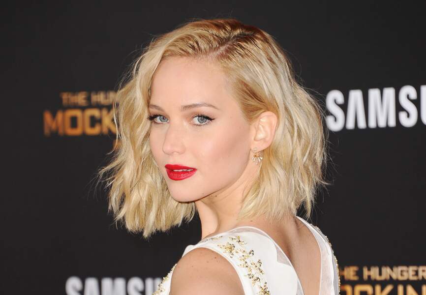 Jennifer Lawrence, incendiaire à l'avant-première d'Hunger Games à Los Angeles