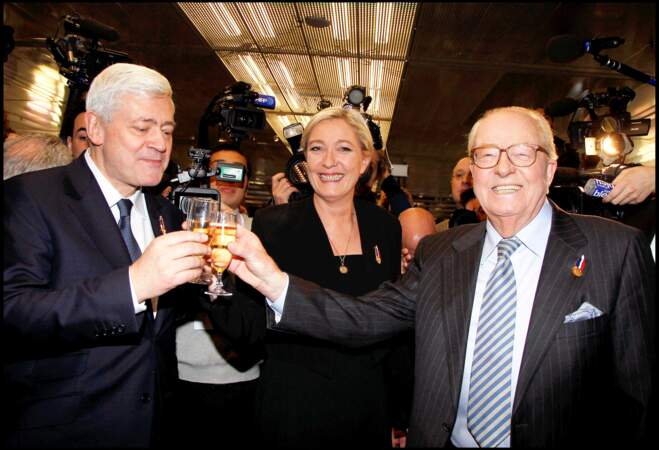 Marine Le Pen et son père ont arrosé la victoire
