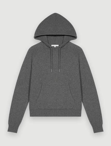 Pull façon hoodie en cachemire, Maje, 295 €. 