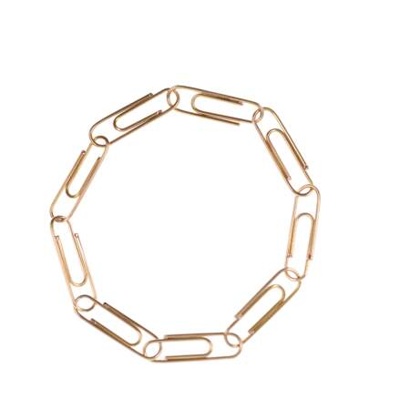Bracelet Paper clip en or 18 cts, Nadine Ghosn, 2 300 $.  