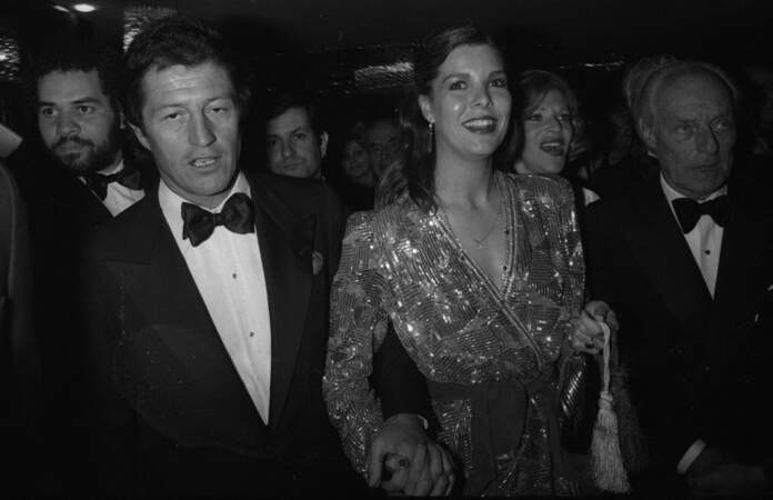 Le divorce de Caroline de Monaco et Philippe Junot (photographiés ici au Lido de Paris le 25 avril 1979) a été prononcé le 9 octobre 1980