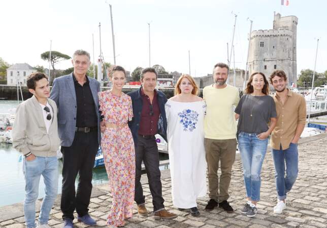 Vanessa Demouy aux côtés des autres stars de Demain nous appartient au Festival de la Fiction TV de la Rochelle le 14 septembre 2019