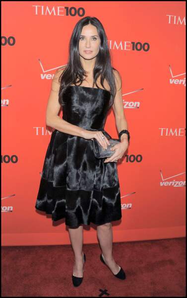 A 47 ans, Demi Moore apparaît resplendissante, à New York, sur le tapis rouge en 2010. 
