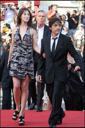 Charlotte Gainsbourg et Yvan Attal montent les marches de Cannes pour Coco Chanel et Igor, au 62e Festival en 2009