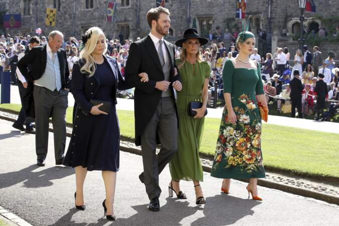 Ici, Lady Eliza Spencer, Louis Spencer, Victoria Aitken et Lady Kitty Spencer le 19 mai 2018 à Londres, au mariage de Meghan Markle et du prince Harry