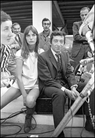 Serge Gainsbourg et Jane Birkin se rapprochent doucement sur le tournage du film de Pierre Grimblat.