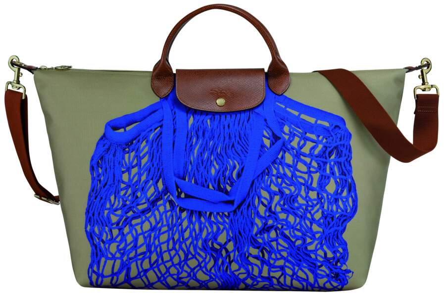 Filet en trompe l’oeil, sac Pliage en polyester et cuir, 230 €, Longchamp.