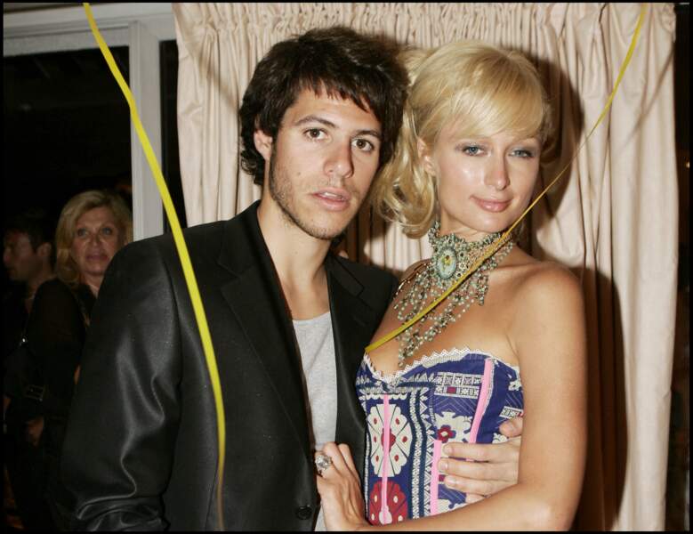 Paris Hilton et Paris Latsis, lors d'une soirée à Saint-Tropez en juillet 2005.