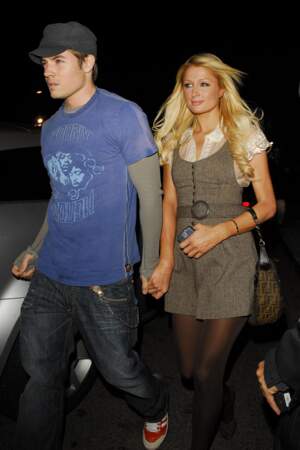Paris Hilton et Josh Henderson, en mars 2007. 