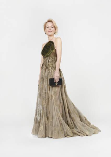 Gilian Anderson en robe longue Dior