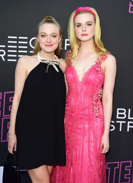 Dakota Fanning et sa soeur Elle Fanning à Los Angeles, le 2 avril 2019