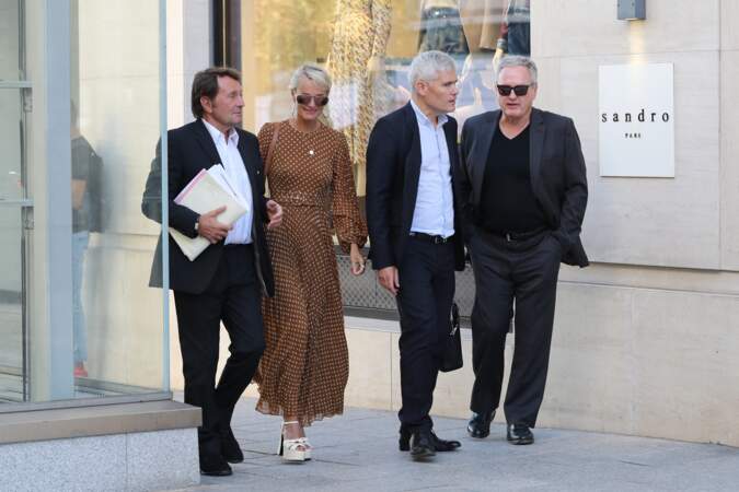 Laeticia Hallyday, avec André Boudou et ses avocats, à Paris, en septembre 2019