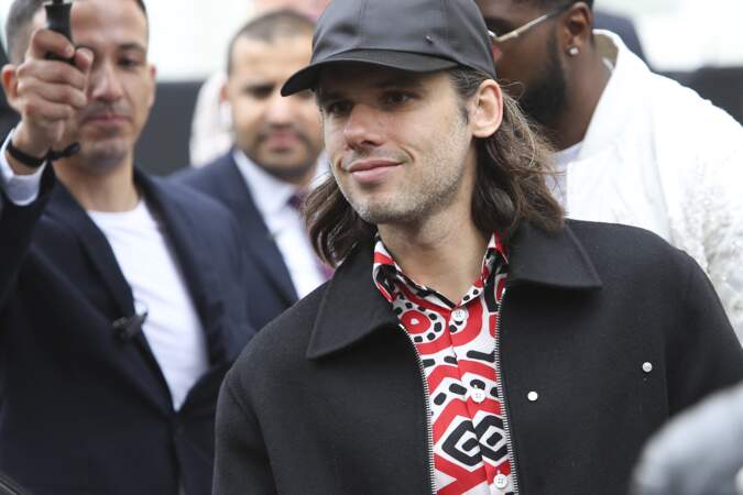 Orelsan à sa sortie du défilé Chanel, au Grand Palais, à Paris, le 1er octobre 2019.