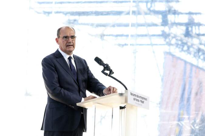 Jean Castex assiste à la Rencontre des Entrepreneurs de France (REF) à l'Hippodrome de Longchamp, à Paris, le 26 août 2020.