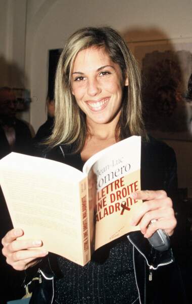Marlène (Loft Story 2) lors du lancement du livre de Jean-Luc Romero, le 12 mars 2003.