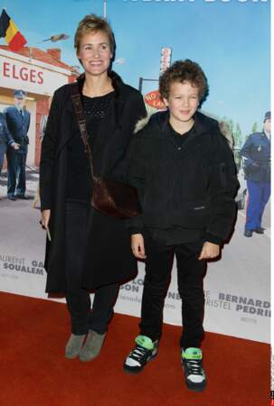 Judith Godreche et Noé pour l'avant-première de "Rien à déclarer" de Dany Boon, le 24 janvier 2011.