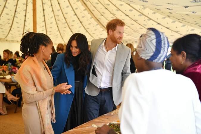 20 septembre 2018 : Meghan Markle, accompagnée par sa mère Doria et le prince Harry reçoivent les femmes de la Hubb Community Kitchen