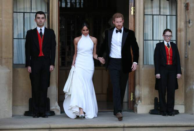 19 mai 2018 : Meghan et Harry en tenue de soirée se rendent à la réception de leur mariage