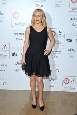 Kate Winslet en 2016 : bouche rouge et petite robe noire