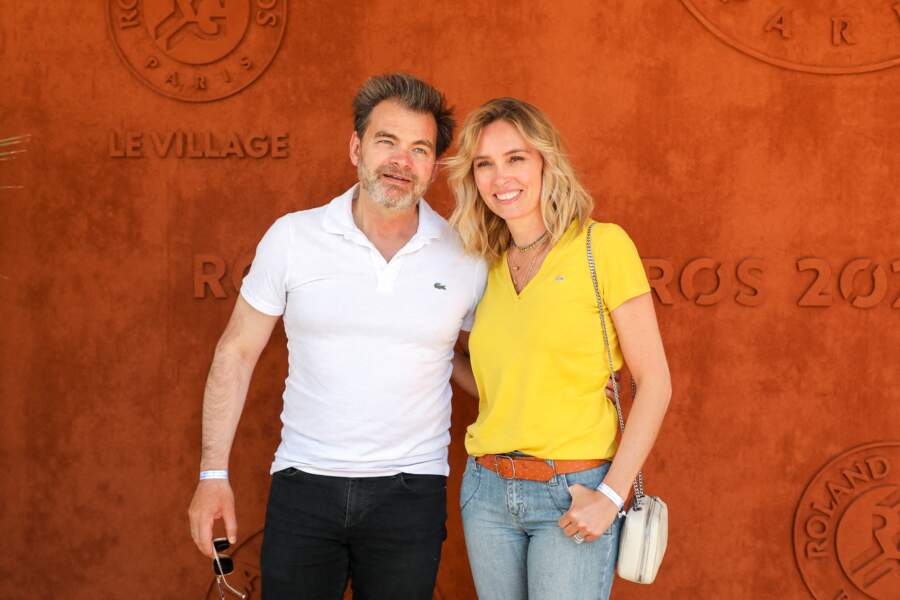 Clovis Cornillac et sa femme Lilou Fogli au village de Roland Garros