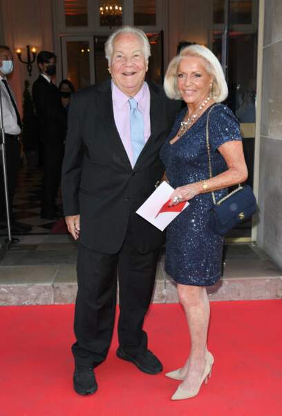 Massimo Gargia et La comtesse Martine de Leseleuc de Kerouara étaient eux aussi présents à la soirée de gala "Enfance Majuscule" à la salle Gaveau, à Paris, le 15 juin 2021.