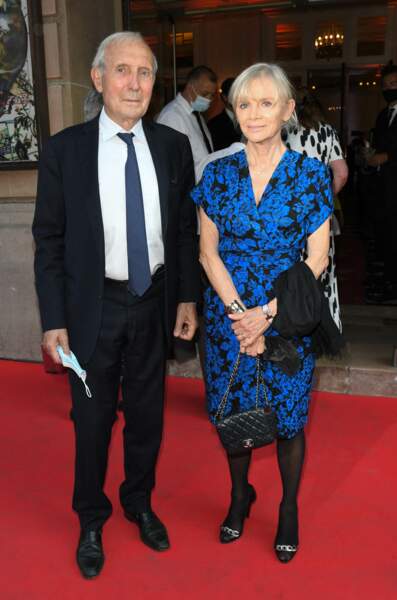 Élisabeth et Jean-Louis Guigou se sont eux aussi rendus au gala "Enfance Majuscule" à la salle Gaveau, à Paris, le 15 juin 2021.