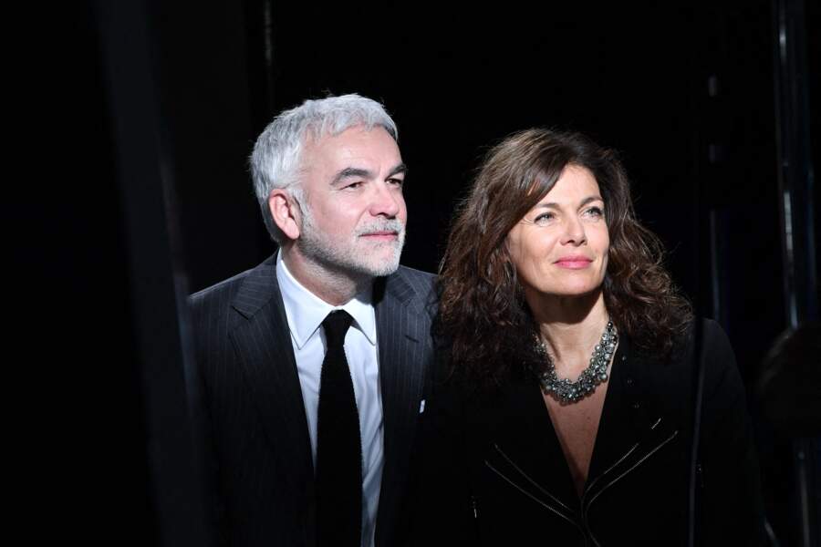 Pascal Praud a pris la pose avec sa compagne Catherine durant la cérémonie de clôture du 7ème Festival de cinéma et musique de film de La Baule, le 26 juin 2021