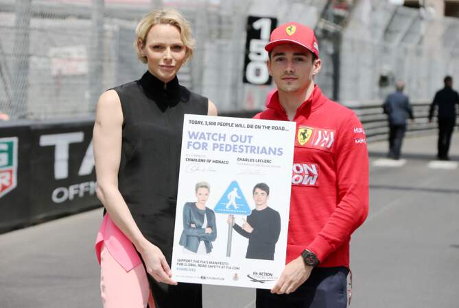 Charles Leclerc pilote de formule 1 et proche de Charlene de Monaco pose à ses côtés lors du 77ème Grand Prix de Formule 1 de Monaco, le 26 mai 2019