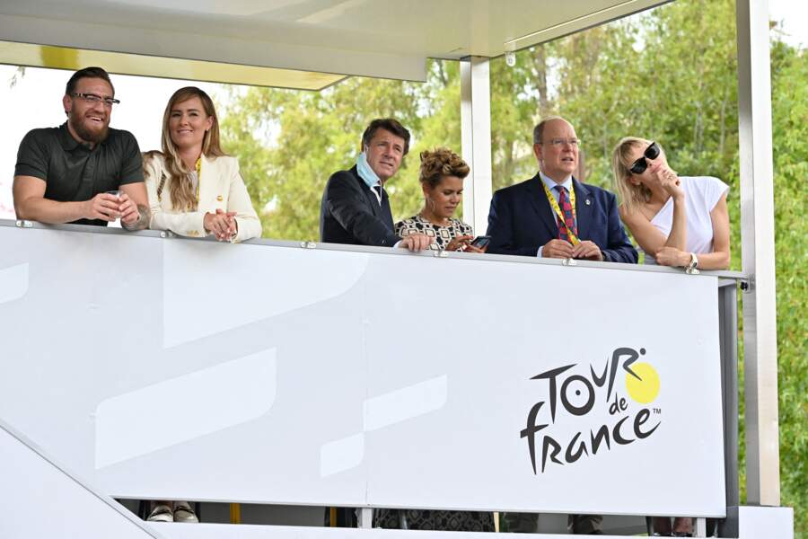 Conor McGregor et sa femme sont présents aux côtés de Charlene et du prince Albert II pour le 1er jour du Tour de France 2020 à Nice, le 29 août 2020