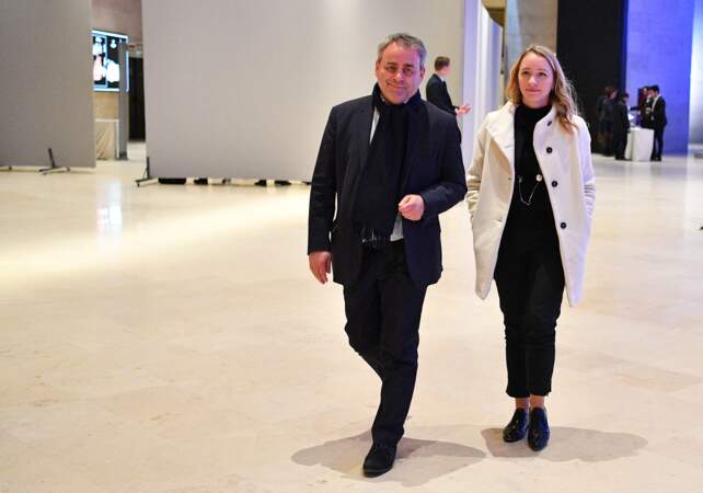 Xavier Bertrand et sa femme Vanessa Williot au 
Caroussel du Louvre à Paris, le 20 février 2019
