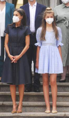 La reine Letizia d'Espagne et sa fille Sofia à Barcelone le 1er juillet