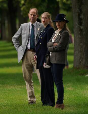 Le comte et la comtesse de Wessex et leur fille, Lady Louise Windsor, au Royal Windsor Horse Show ce samedi 3 juillet.