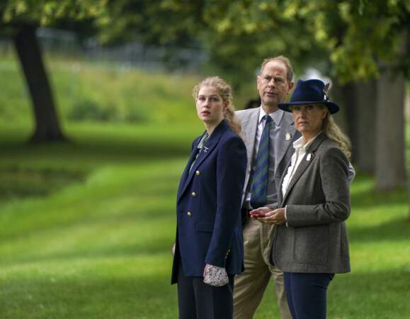 Les époux Wessex ont accompagné leur fille, Lady Louise, au Royal Windsor Horse Show ce samedi 3 juillet.