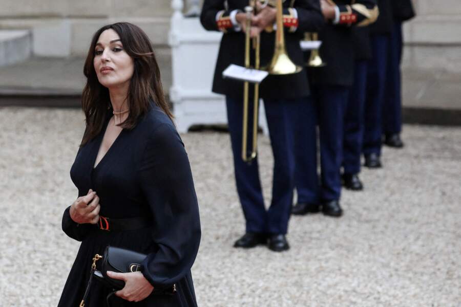 Dans le cadre du dîner d'Etat entre les présidents français et italiens organisé à l'Elysée ce 5 juillet, Monica Bellucci avait revêtu une robe Dior.