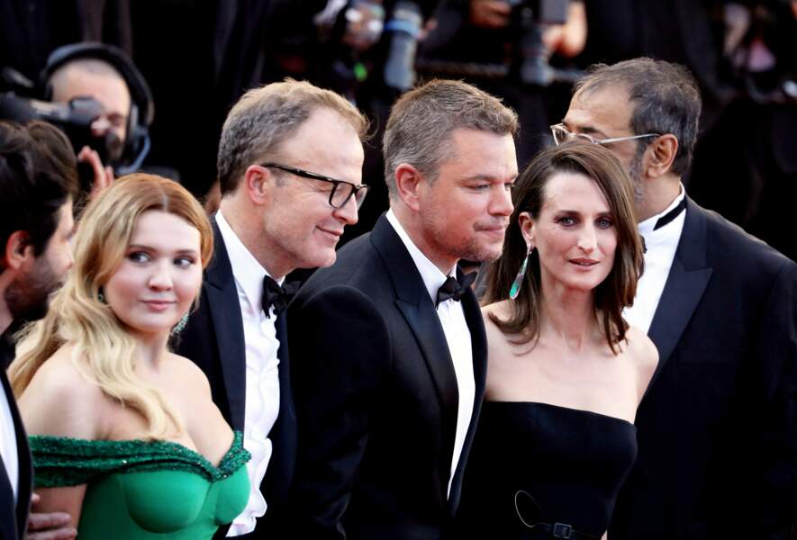 Abigail Breslin, Tom McCarthy, Matt Damon et Camille Cottin pour la montée des marches du film "Stillwater" lors du 74ème Festival International du Film de Cannes, le 8 juillet 2021
