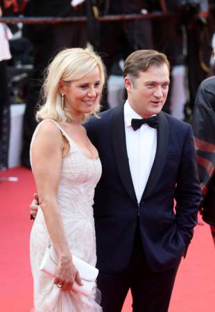 Laurence Ferrari, la journaliste star de CNews, est venue accompagnée de son mari Renaud Capuçon, pour la montée des marches du film "Benedetta" lors du 74ème Festival International du Film de Cannes, le 9 juillet 2021