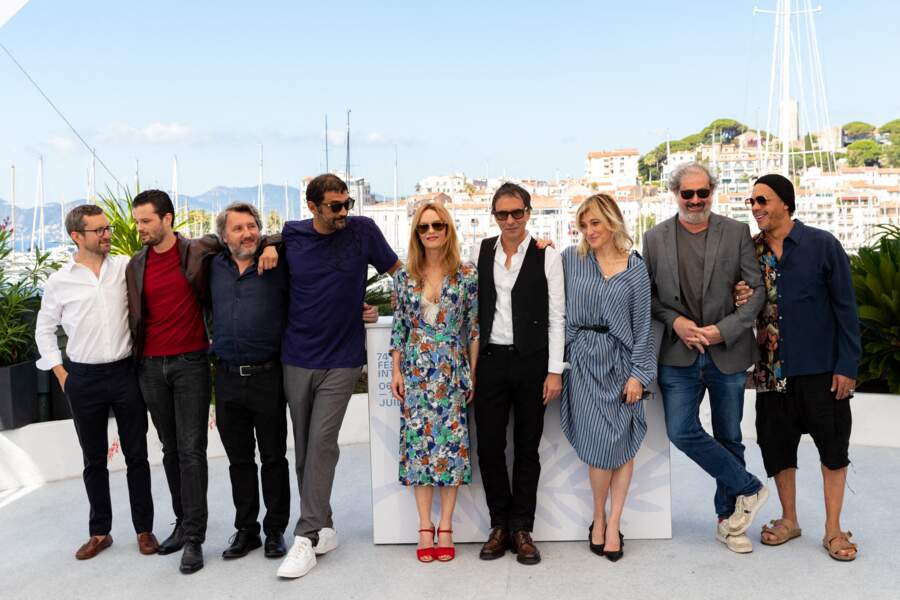 L'équipe du film Cette musique ne joue pour personne, ce samedi 10 juillet pour la présentation au Festival de Cannes. 