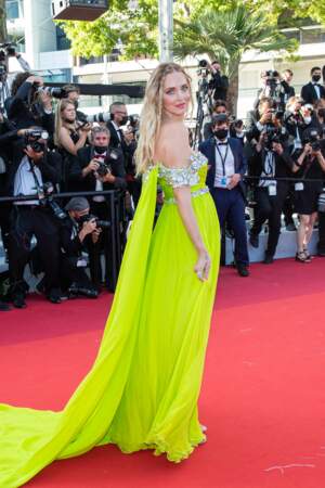 Chiara Ferragni éblouit le tapis rouge en robe Giambattista Valli Haute Couture recyclée lors du 74ème Festival International du Film de Cannes