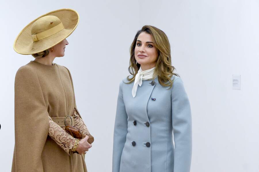 Rania de Jordanie en 2018 : avec des reflets blonds