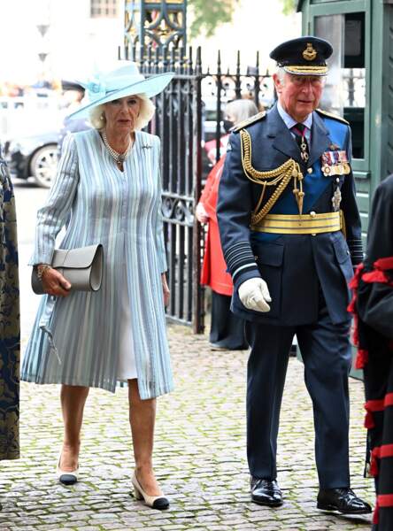 Camilla Parker Bowles s'est montrée très proche de son mari, le prince Charles. 