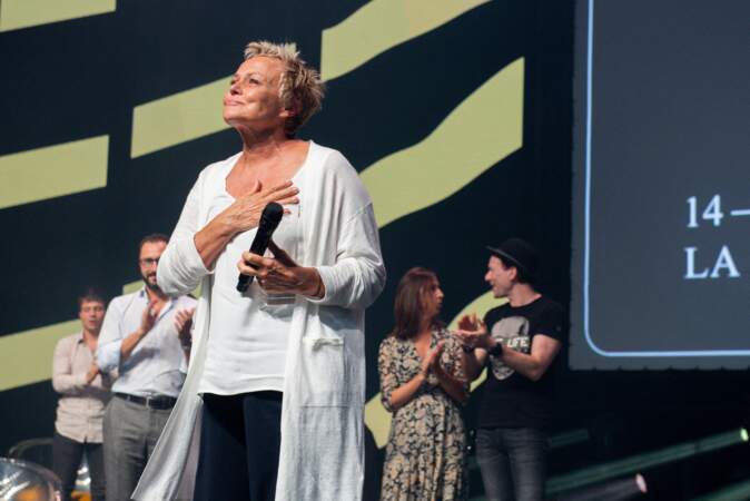 Muriel Robin émue lors de la soirée de clôture du Festival de la Fiction de La Rochelle, le 18 septembre 2021.
