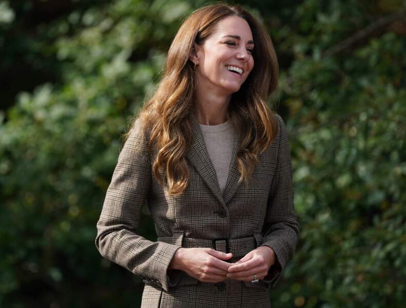Kate Middleton en blazer à carreaux à Cumbrie, Royaume Uni, le 21 septembre 2021.
