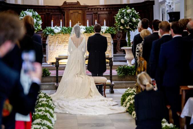 Le mariage religieux du couple a réuni trois familles régnantes.